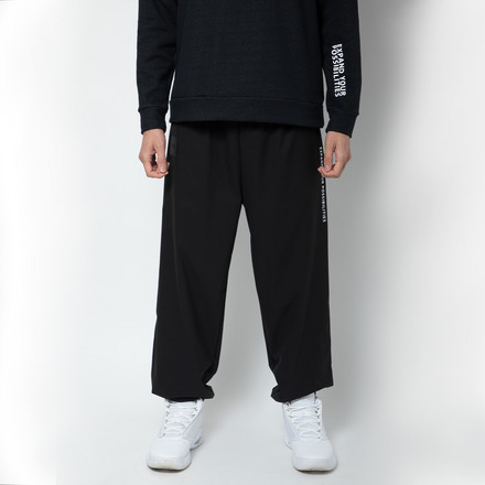 Light Woven Jogger Pant