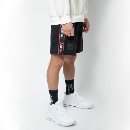 LIGHT WOVEN SHORTS 詳細画像