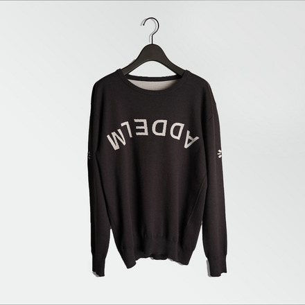 ICONIC SWEATER