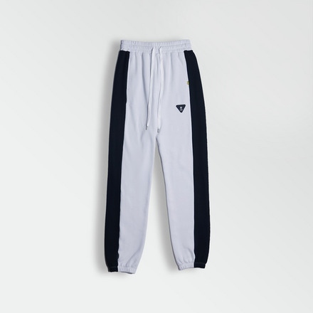 ESSENTIAL SWEAT PANTS 詳細画像