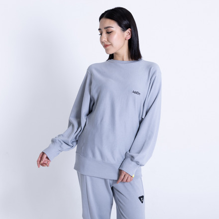 【予約商品】ESSENTIAL CREWNECK SWEAT
