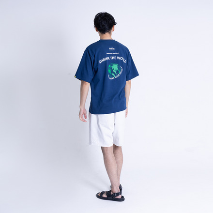 SHRINK THE WORLD TEE 詳細画像