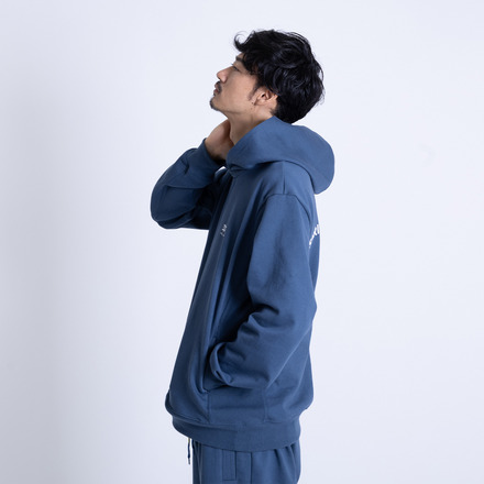 SHRINK THE WORLD HOODIE 詳細画像
