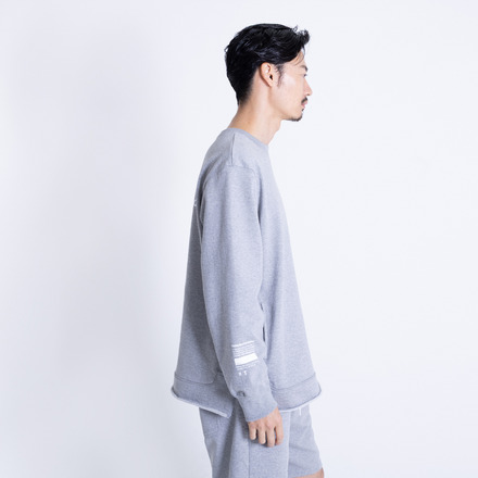 【予約商品】CROSSBONES CREWNECK SWEAT 詳細画像