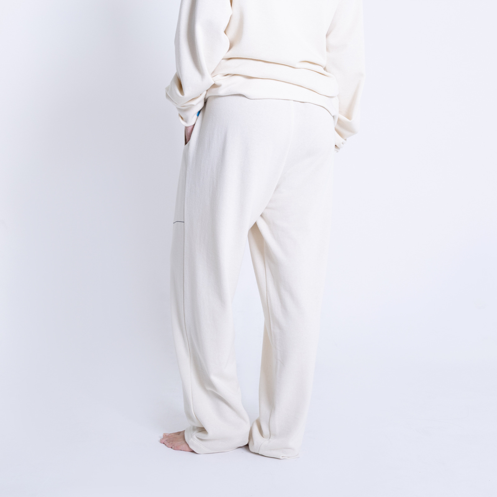 FIRST CLASS ROOM PANTS｜AddElm（アドエルム）｜公式オンラインストア