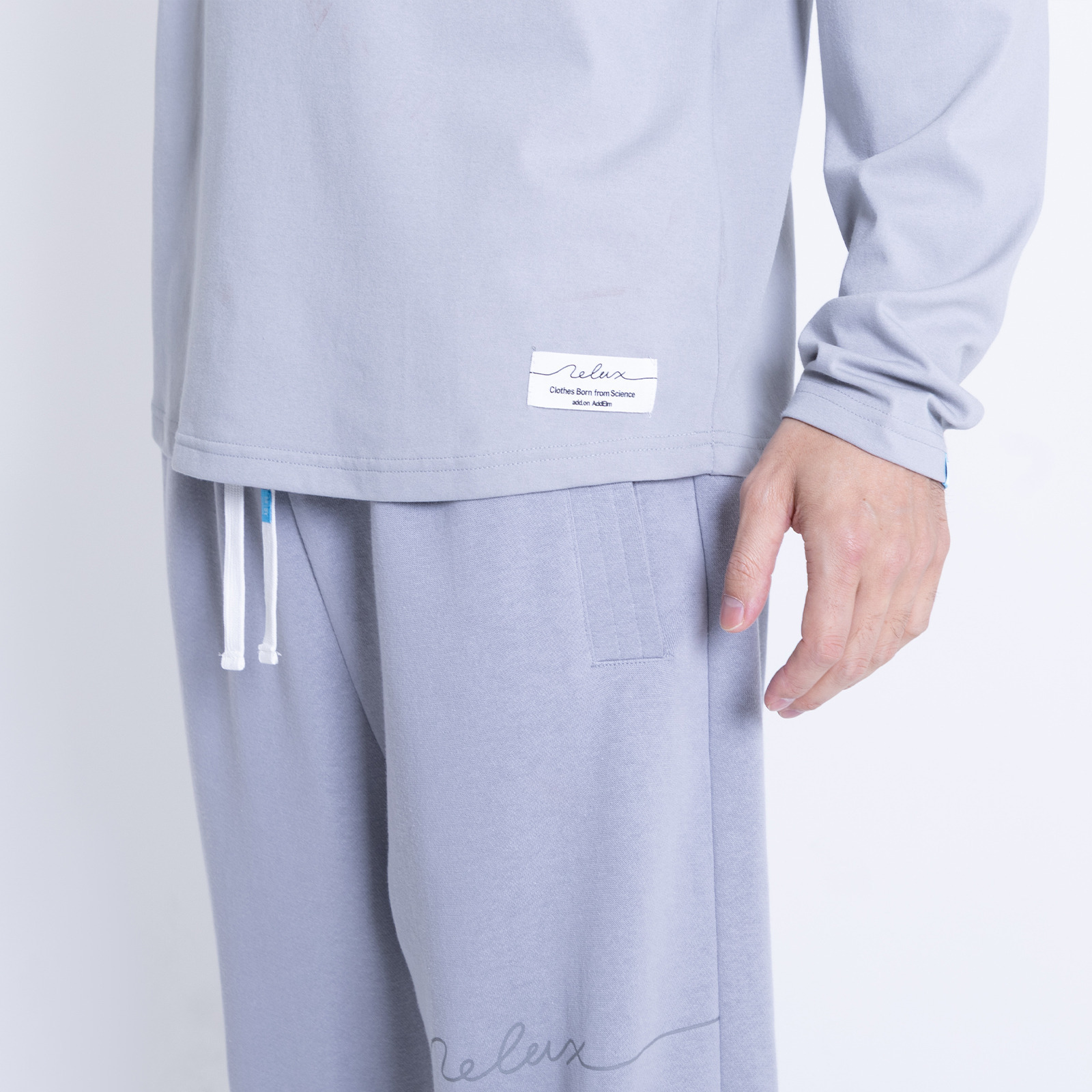 FIRST CLASS LONG SLEEVE TEE｜AddElm（アドエルム）｜公式オンライン