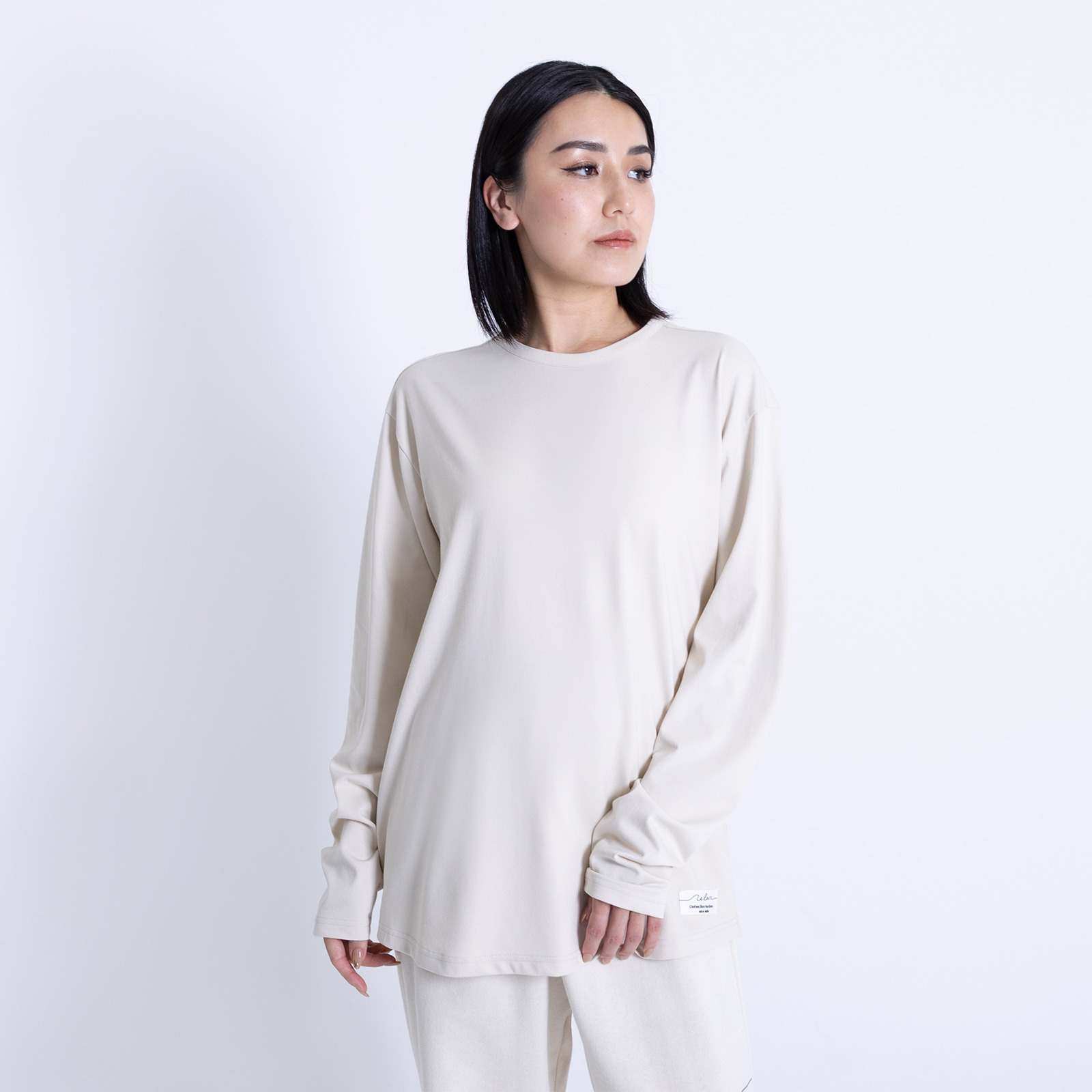 AddElm Tシャツ 長袖 カットソー レディース おしゃれ かわいい ブランド 機能性 セットアップ Add1 FIRST CLASS ROOM LONG SLEEVE TEE ARTU51160【お取り寄せ】 FIRST CLASS LONG SLEEVE TEE｜AddElm（アドエルム）｜公式オンライン